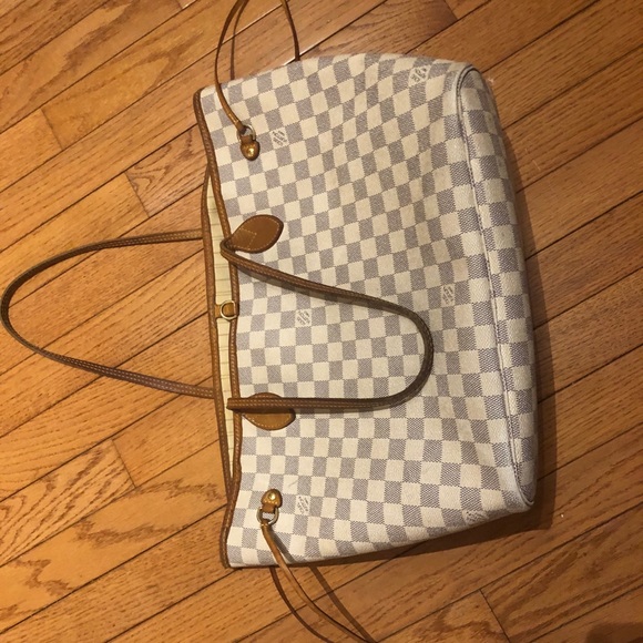 Louis Vuitton Neverfull MM - Picture 5 of 7